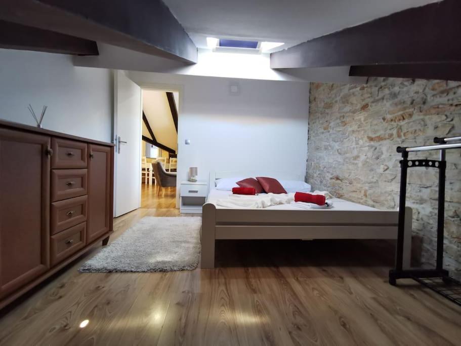 Loft Apartment PUY Eksteriør bilde